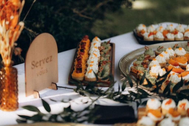 choisir son traiteur mariage buffet