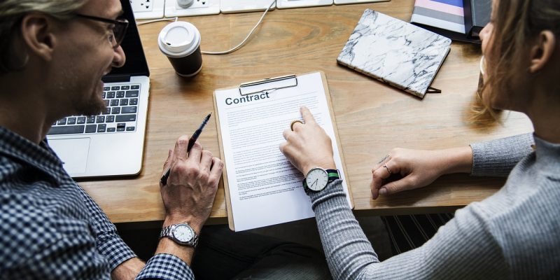 relecture de contrat